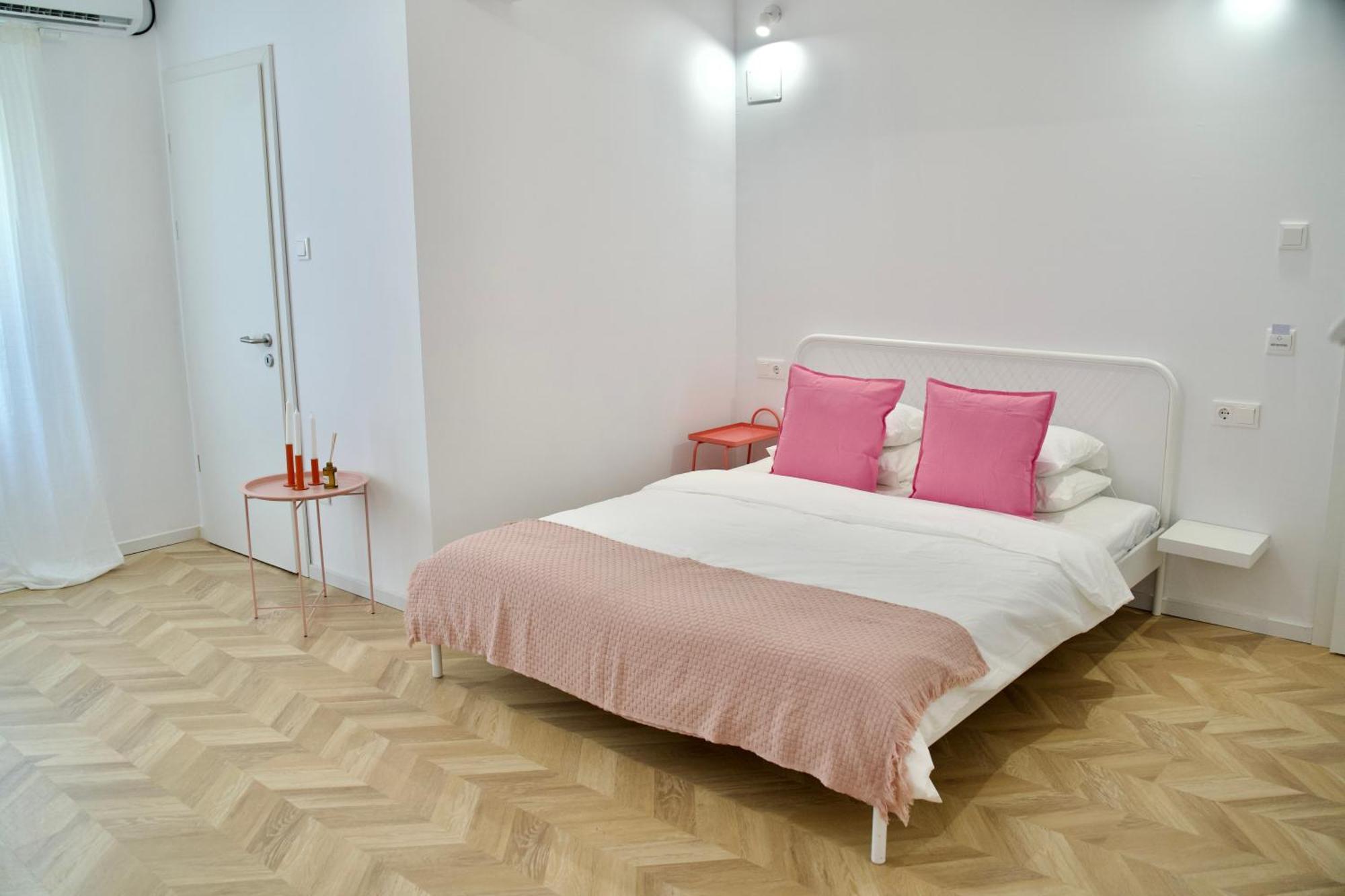 Tzatziki Studios Kavala Bagian luar foto